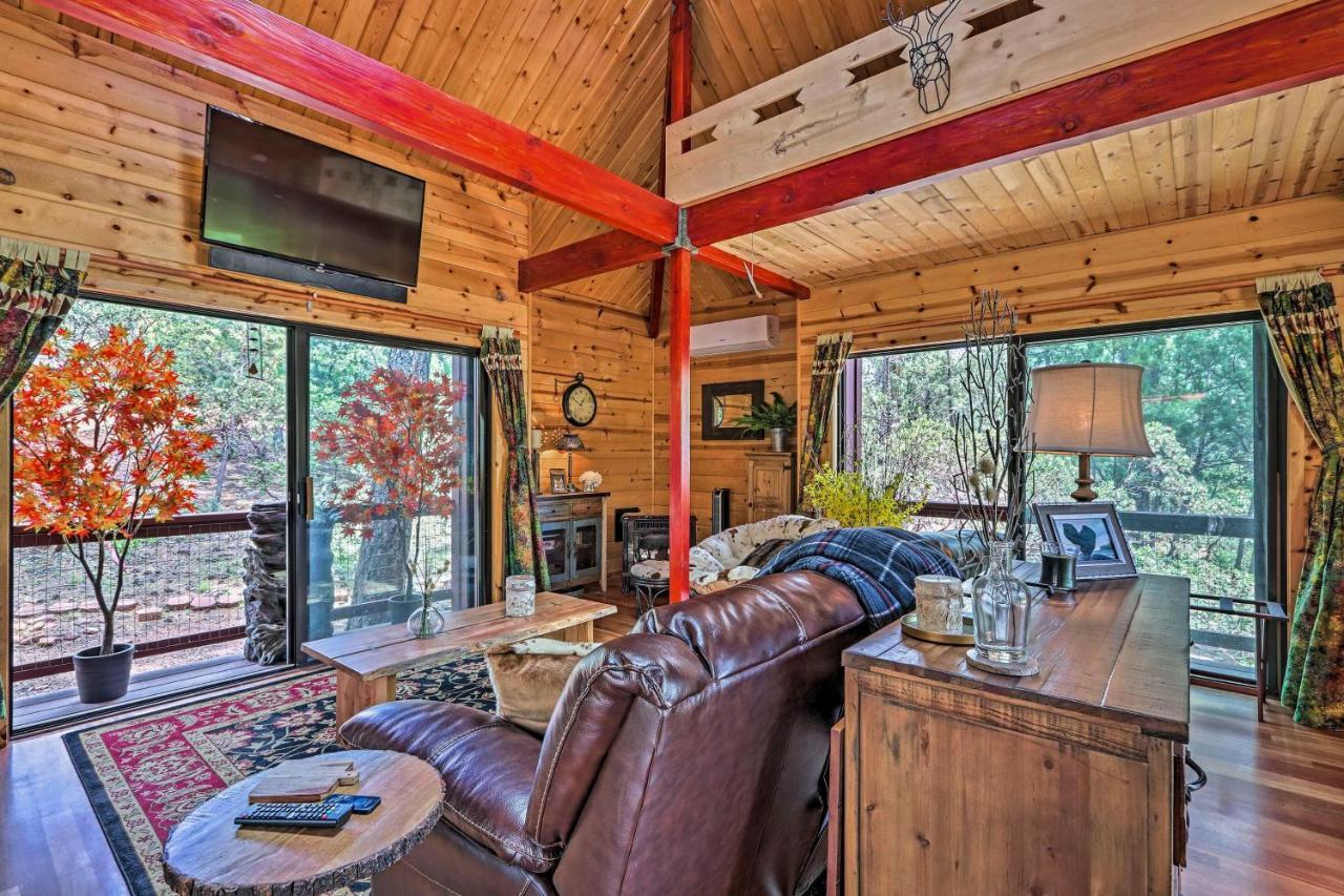 Romantic Strawberryandpine Studio Cabin With Deck! Εξωτερικό φωτογραφία