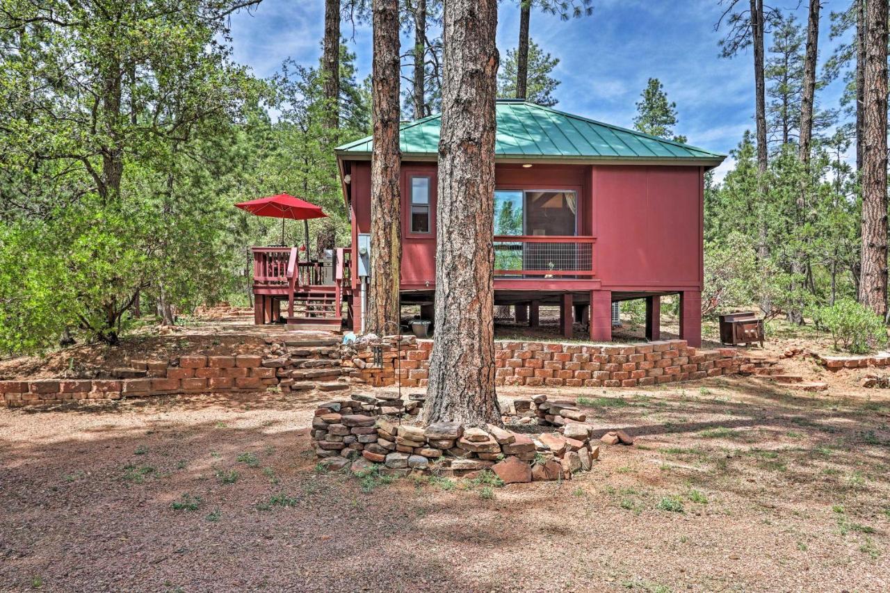 Romantic Strawberryandpine Studio Cabin With Deck! Εξωτερικό φωτογραφία