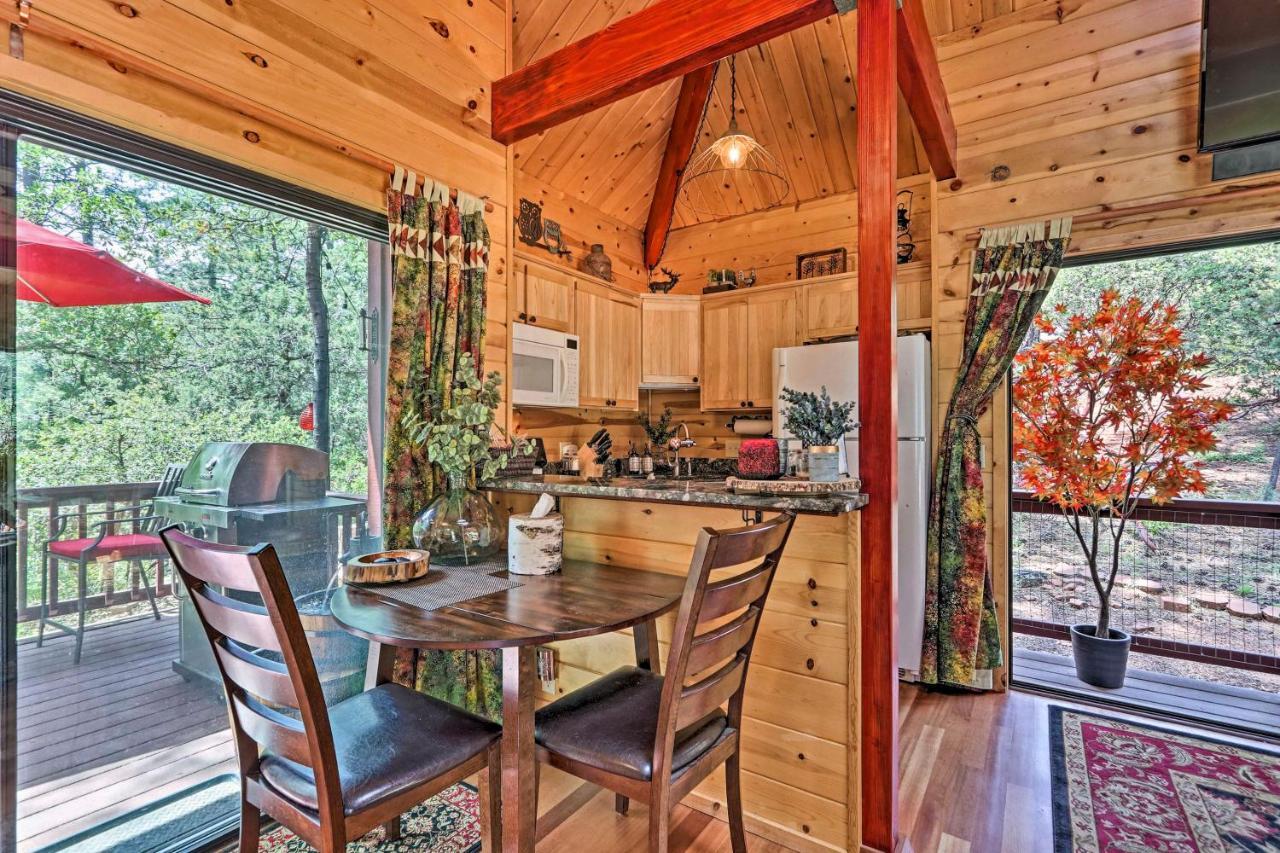 Romantic Strawberryandpine Studio Cabin With Deck! Εξωτερικό φωτογραφία