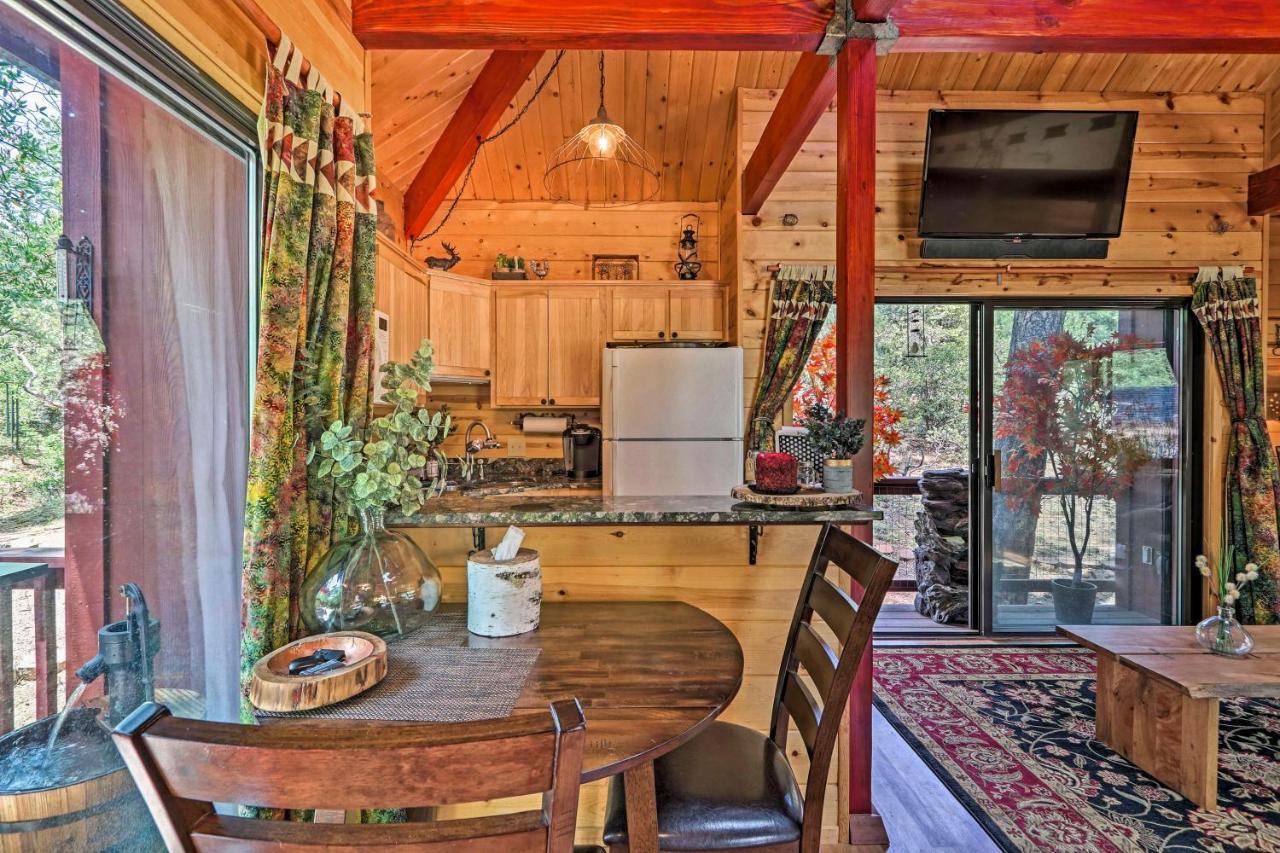 Romantic Strawberryandpine Studio Cabin With Deck! Εξωτερικό φωτογραφία