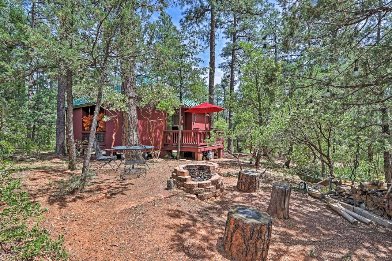 Romantic Strawberryandpine Studio Cabin With Deck! Εξωτερικό φωτογραφία