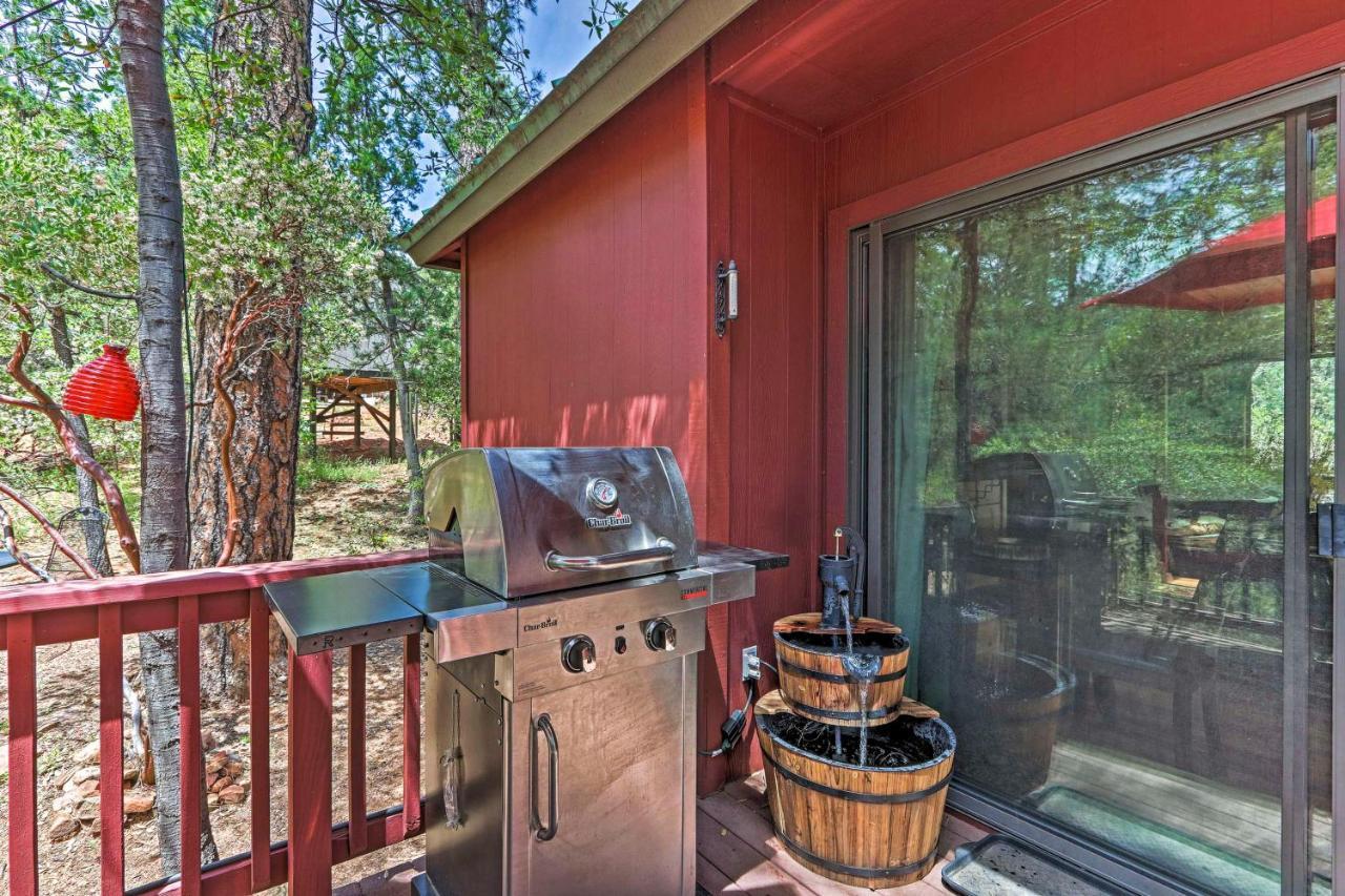 Romantic Strawberryandpine Studio Cabin With Deck! Εξωτερικό φωτογραφία